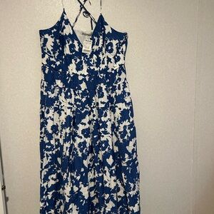 Women’s Abercrombie & Fitch, Whit Blue Floral Summer Dress, Size XL, NWT